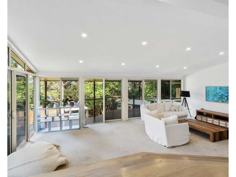 112 Simpsons Road, Currumbin Waters QLD 4223