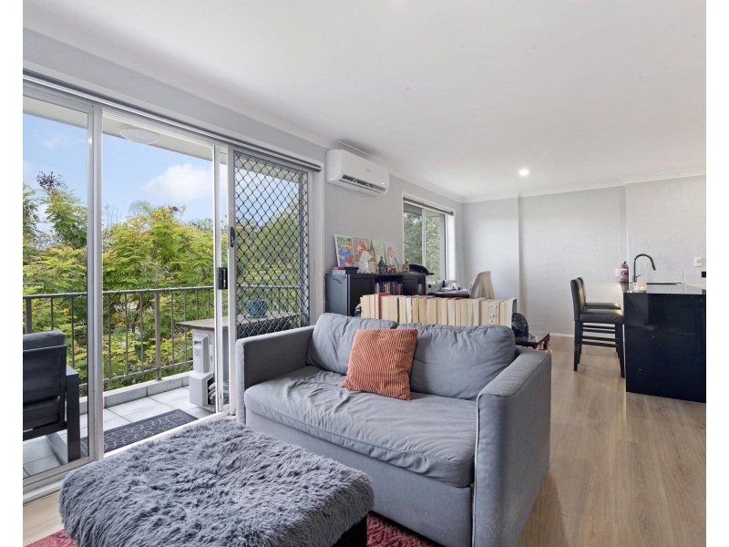 42/13-17 Brown Street, Labrador QLD 4215