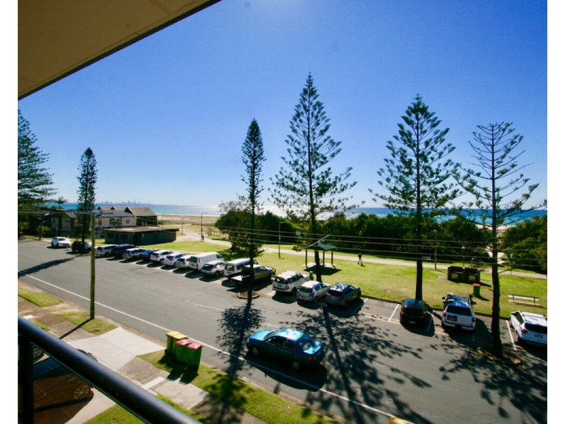 9/20 Pacific Parade, Bilinga QLD 4225