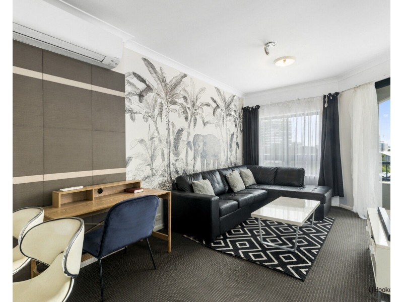 444/99 Griffith Street, Coolangatta QLD 4225