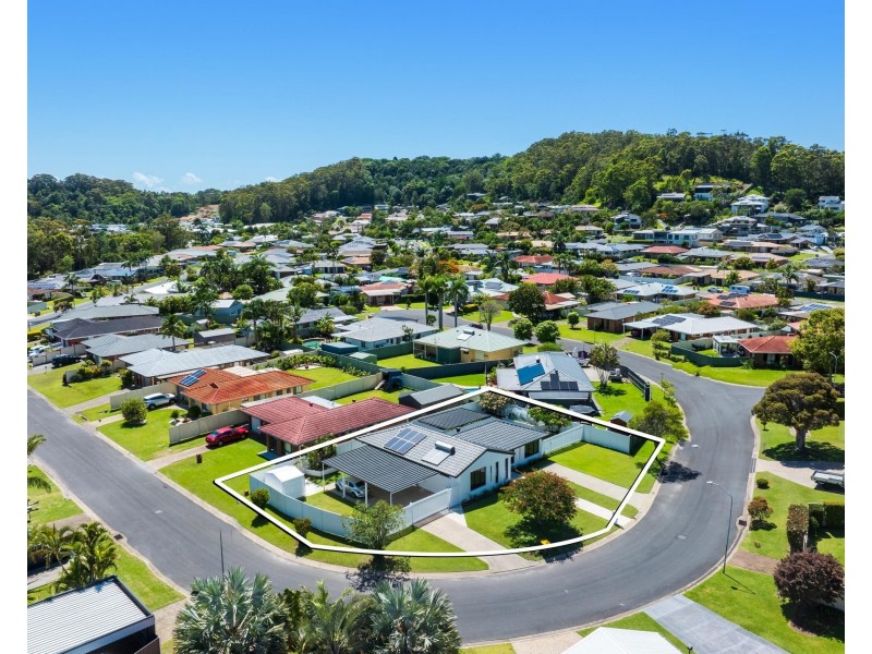 11 Togos Avenue, Currumbin Waters QLD 4223