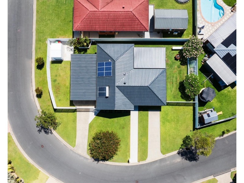 11 Togos Avenue, Currumbin Waters QLD 4223