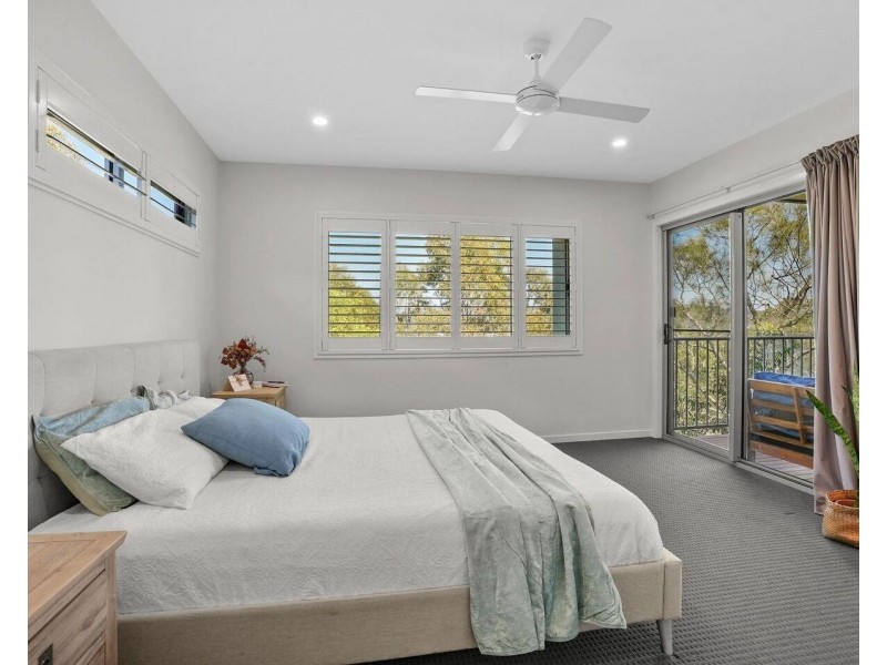 4 Midview Court, Currumbin QLD 4223