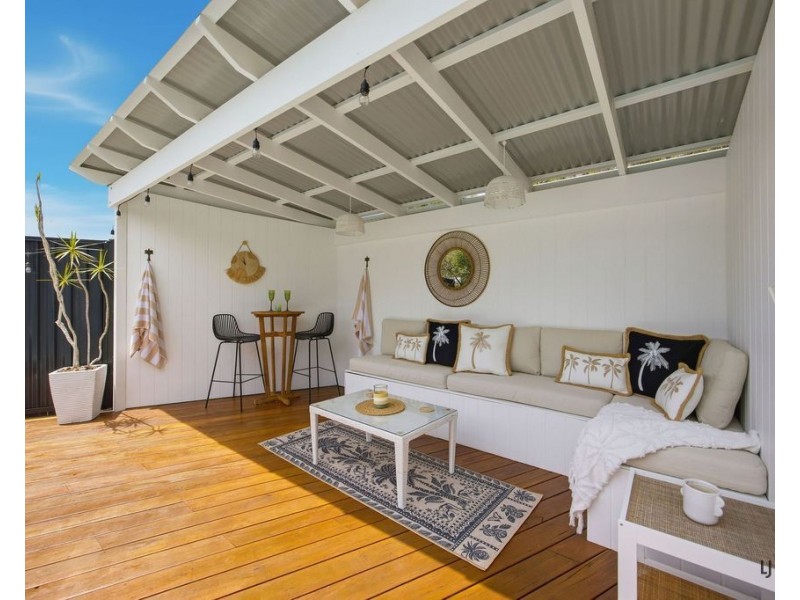 8 Jasper Court, Currumbin Waters QLD 4223