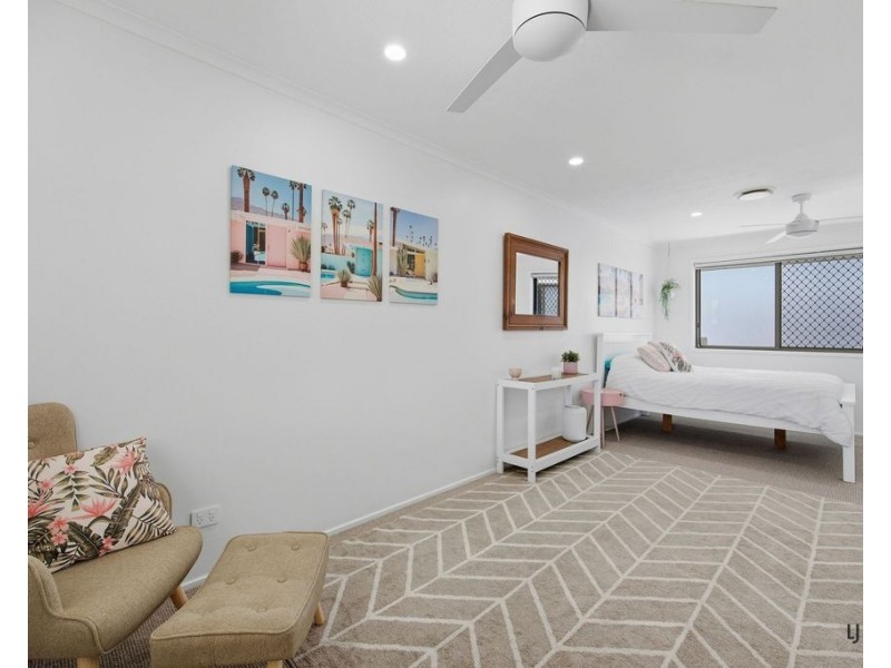 8 Jasper Court, Currumbin Waters QLD 4223