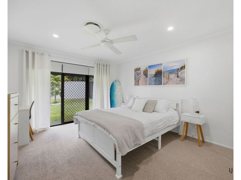 8 Jasper Court, Currumbin Waters QLD 4223