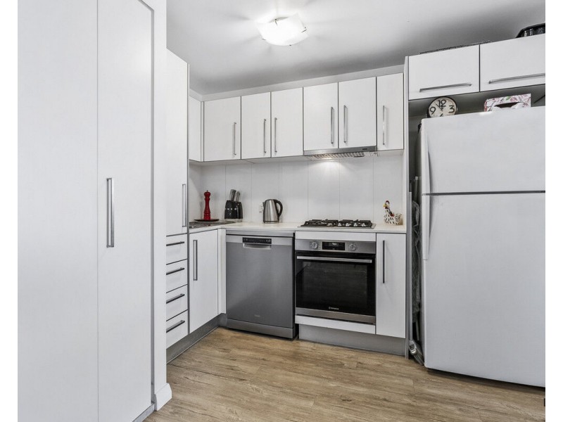 1313/10 Fifth Avenue, Palm Beach QLD 4221