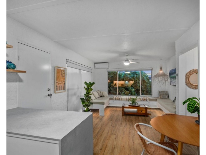 8/34 Coolangatta Road, Coolangatta QLD 4225