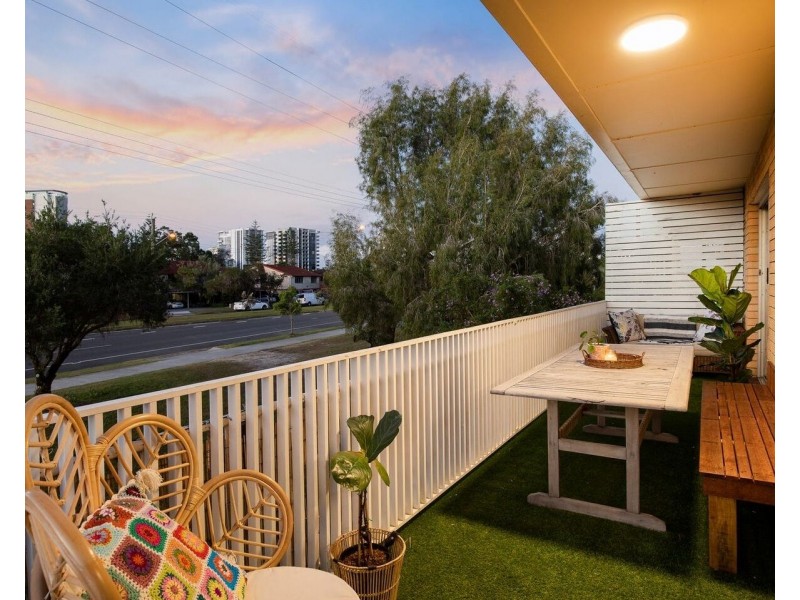 8/34 Coolangatta Road, Coolangatta QLD 4225