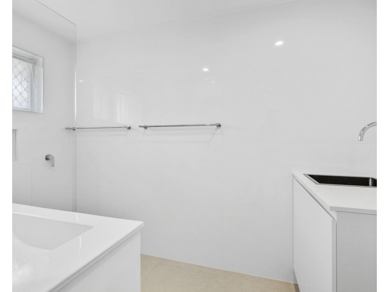 12/1031 Gold Coast Highway, Palm Beach QLD 4221