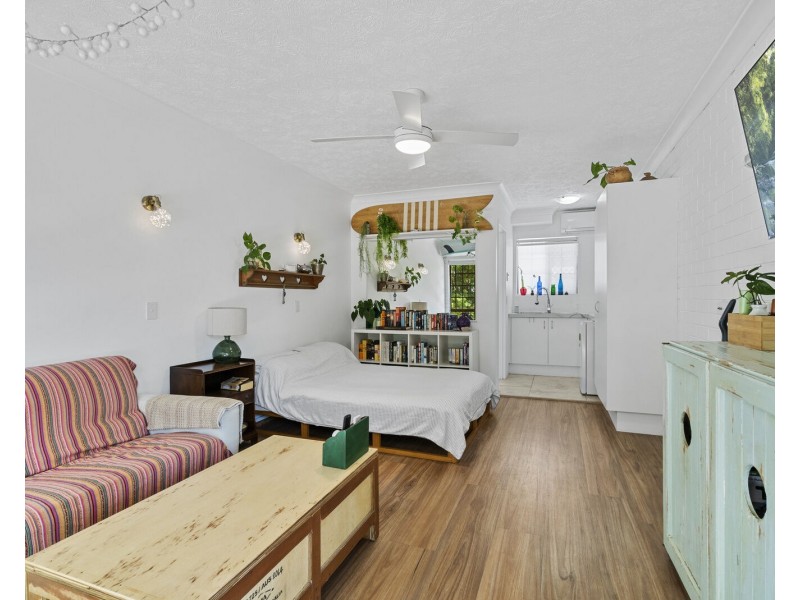 4/1072 Gold Coast Highway, Palm Beach QLD 4221