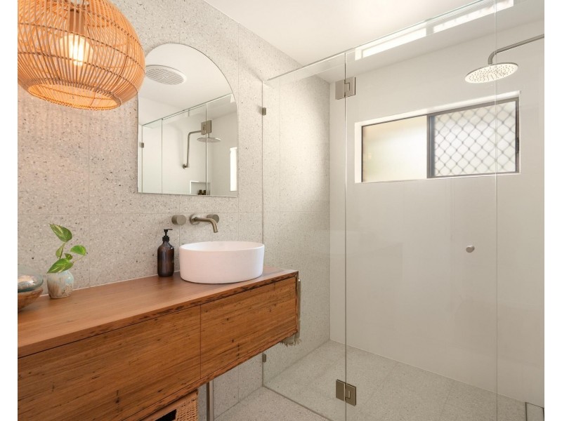 5 Sapwood Court, Elanora QLD 4221