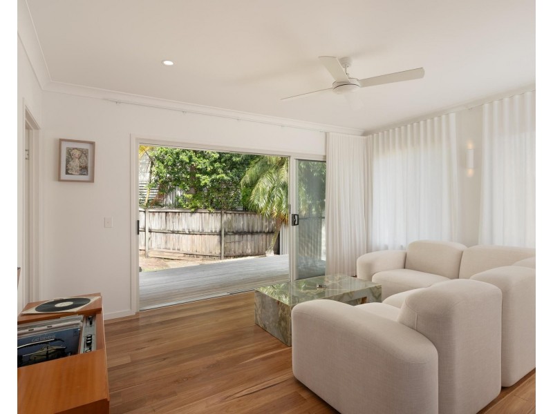 5 Sapwood Court, Elanora QLD 4221