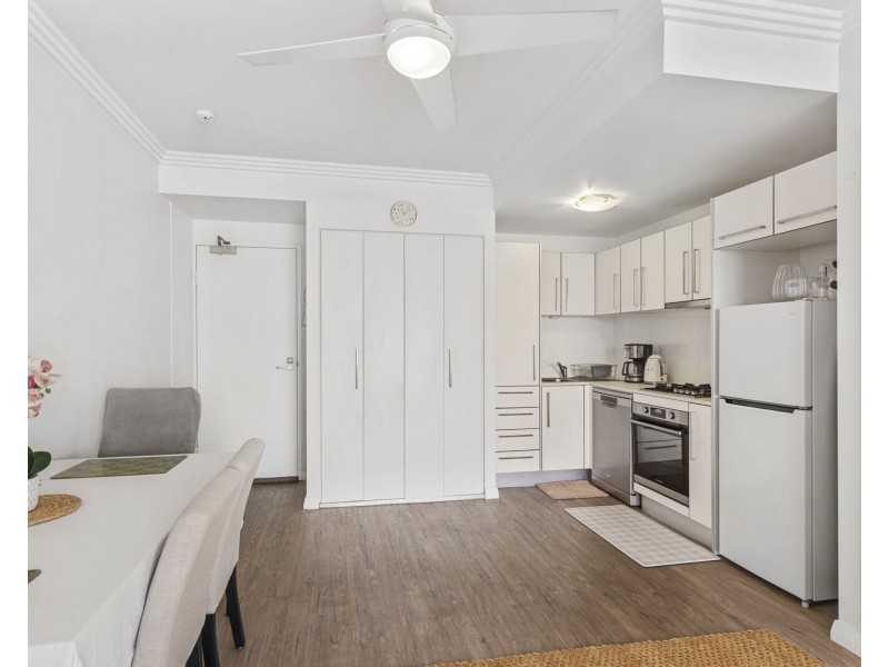 1313/10 Fifth Avenue, Palm Beach QLD 4221