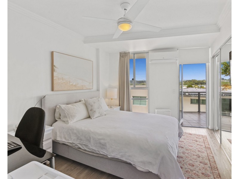 1313/10 Fifth Avenue, Palm Beach QLD 4221