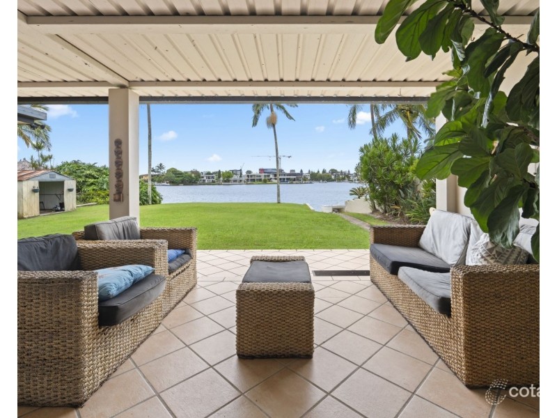 88 Mallawa Drive, Palm Beach QLD 4221