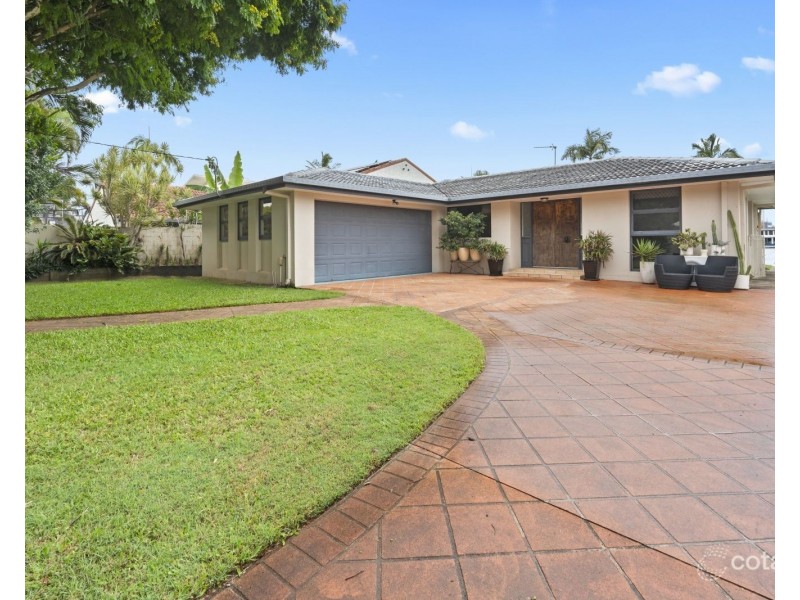 88 Mallawa Drive, Palm Beach QLD 4221