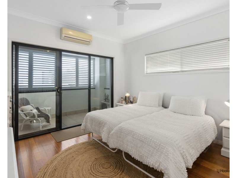 2/438 Cypress Terrace, Palm Beach QLD 4221