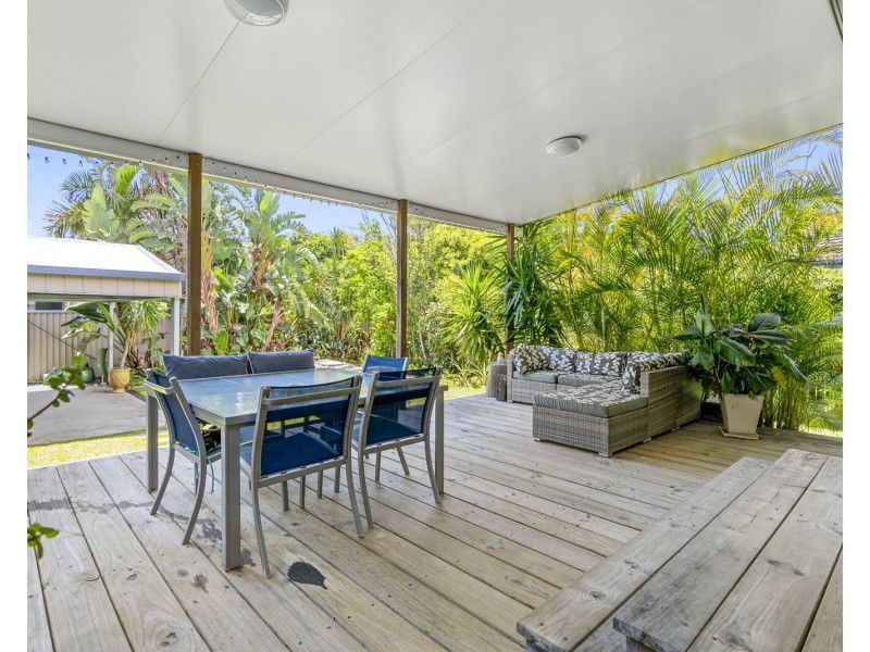 10 Narbine Street, Currumbin Waters QLD 4223