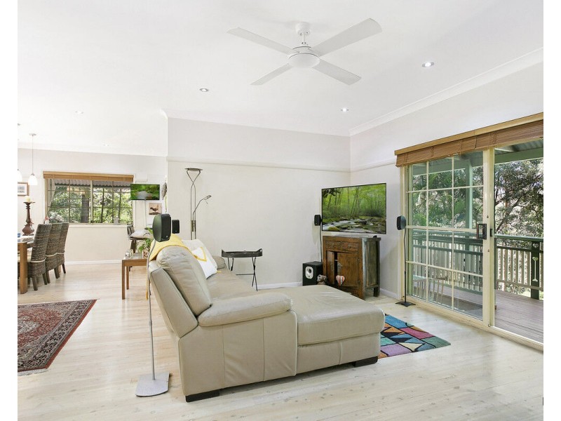 8 Raleigh Terrace, Currumbin Waters QLD 4223