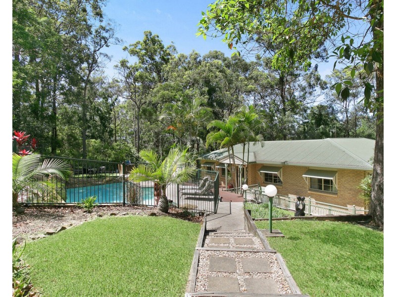 8 Raleigh Terrace, Currumbin Waters QLD 4223