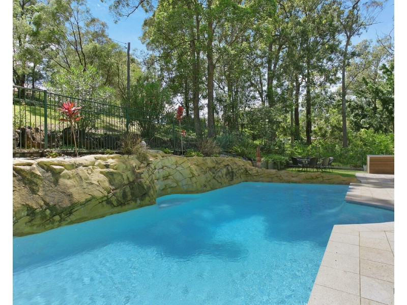 8 Raleigh Terrace, Currumbin Waters QLD 4223