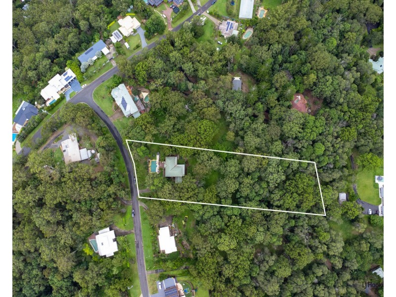 8 Raleigh Terrace, Currumbin Waters QLD 4223