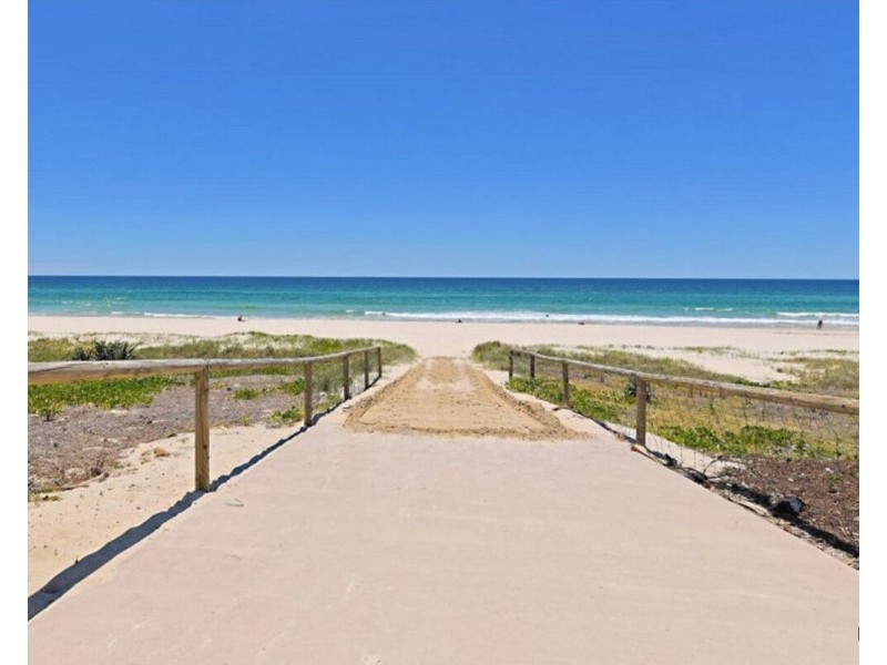 101/321 Golden Four Drive, Tugun QLD 4224
