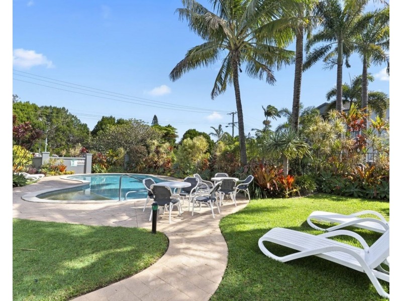 12/2 Graham Street, Bilinga QLD 4225