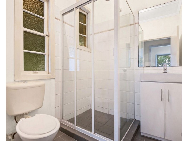 3/69 McLean Street, Coolangatta QLD 4225