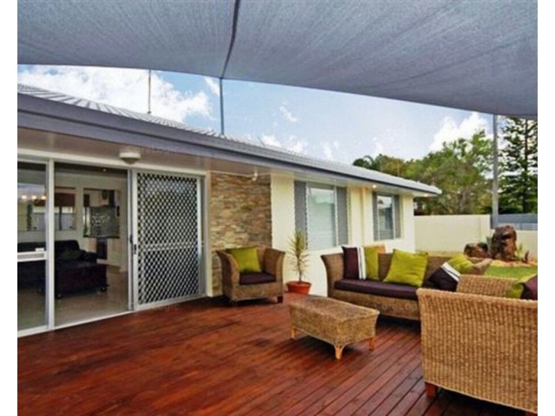 49 Twenty Sixth Avenue, Palm Beach QLD 4221