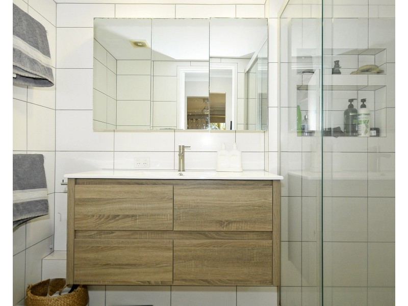 1/1198 Gold Coast Highway, Palm Beach QLD 4221