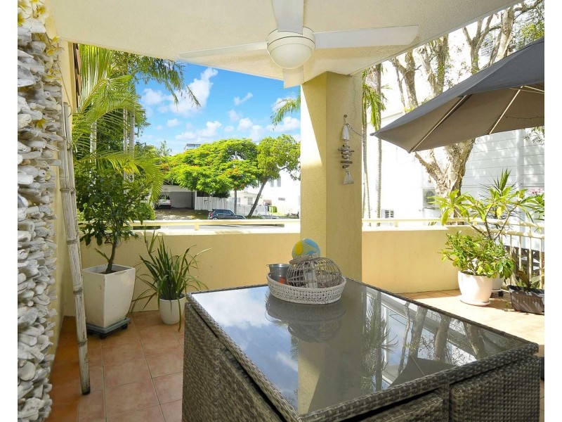 1/1198 Gold Coast Highway, Palm Beach QLD 4221