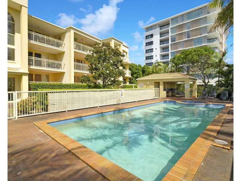 1/1198 Gold Coast Highway, Palm Beach QLD 4221