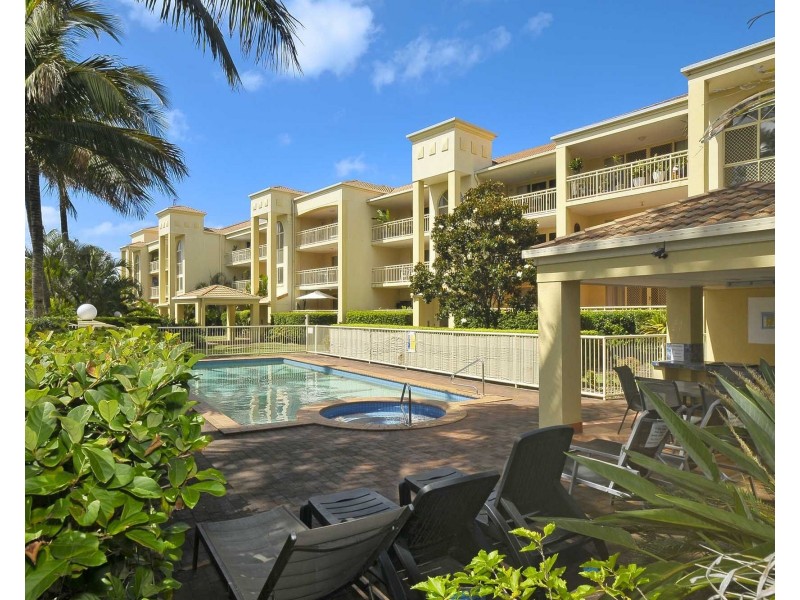 1/1198 Gold Coast Highway, Palm Beach QLD 4221