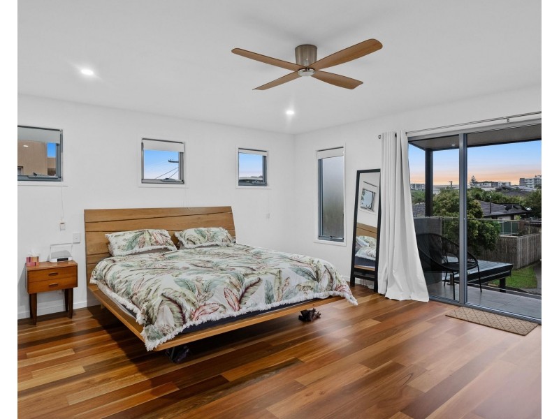 1/8 Bali Avenue, Palm Beach QLD 4221