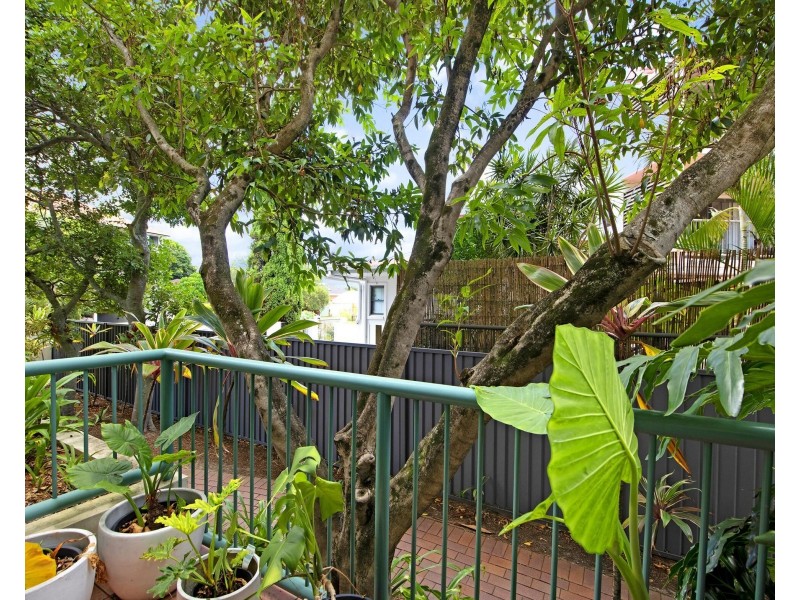 1/17-19 Markeri Street, Mermaid Beach QLD 4218