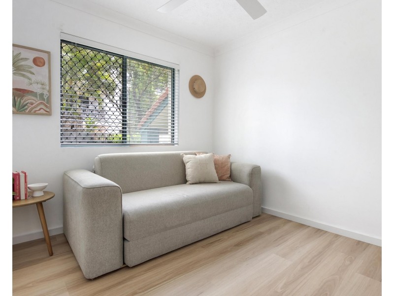 1/17-19 Markeri Street, Mermaid Beach QLD 4218