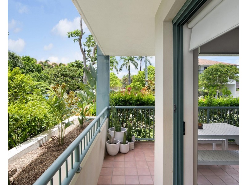 1/17-19 Markeri Street, Mermaid Beach QLD 4218