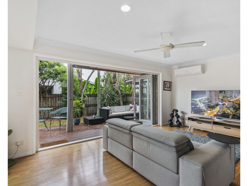 2/28 First Avenue, Palm Beach QLD 4221