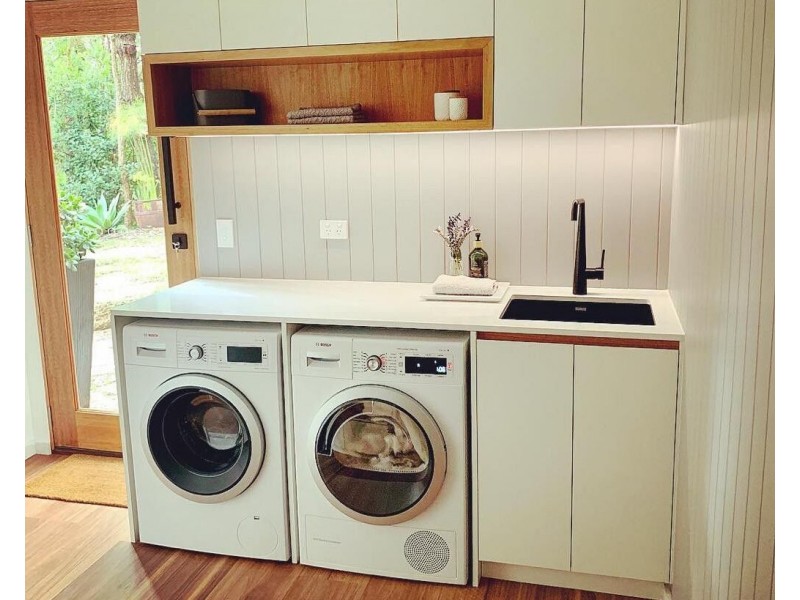 12 Cheshire Grove, Elanora QLD 4221