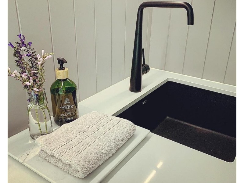 12 Cheshire Grove, Elanora QLD 4221