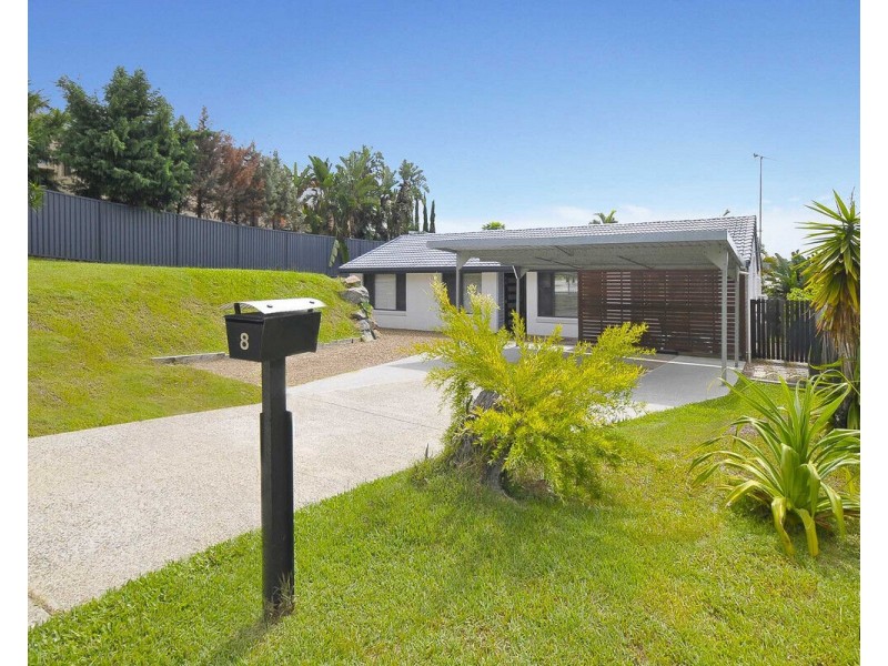 8 Darnel Street, Elanora QLD 4221