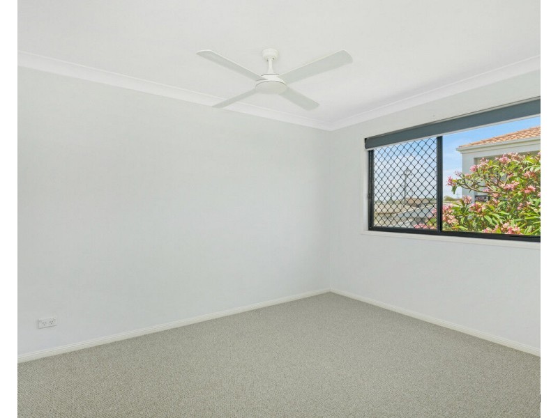 1/86 Sunshine Parade, Miami QLD 4220