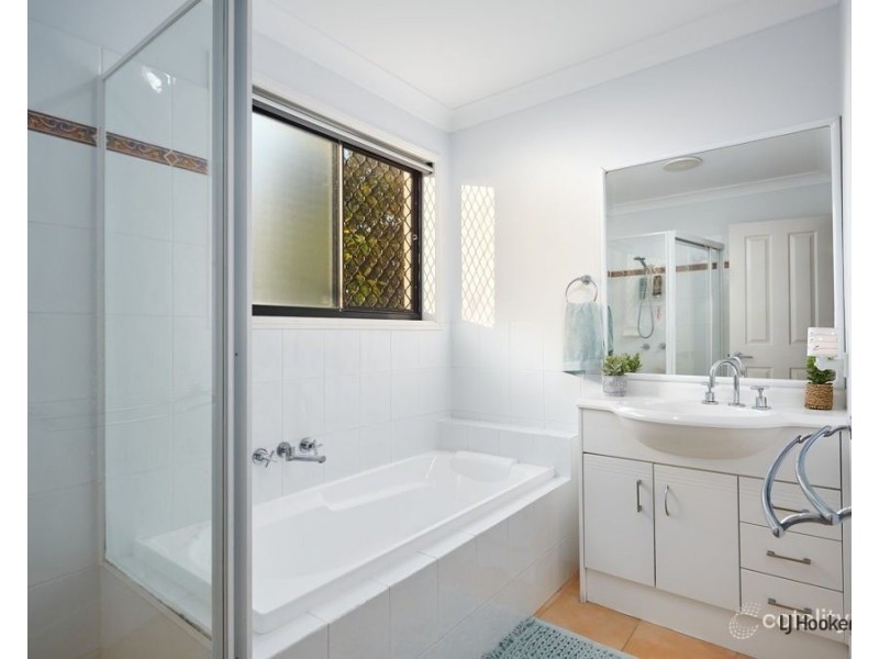 1/86 Sunshine Parade, Miami QLD 4220