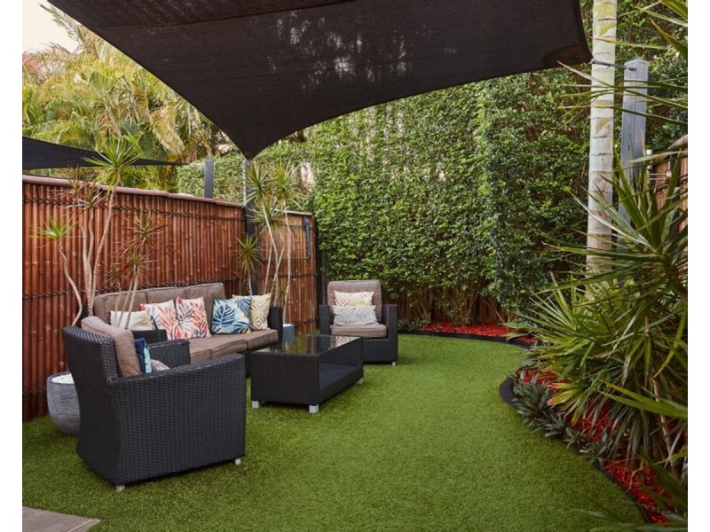 1/86 Sunshine Parade, Miami QLD 4220