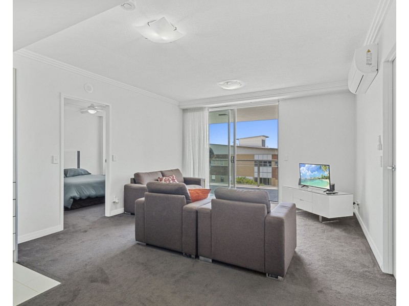 1303/10 Fifth Avenue, Palm Beach QLD 4221