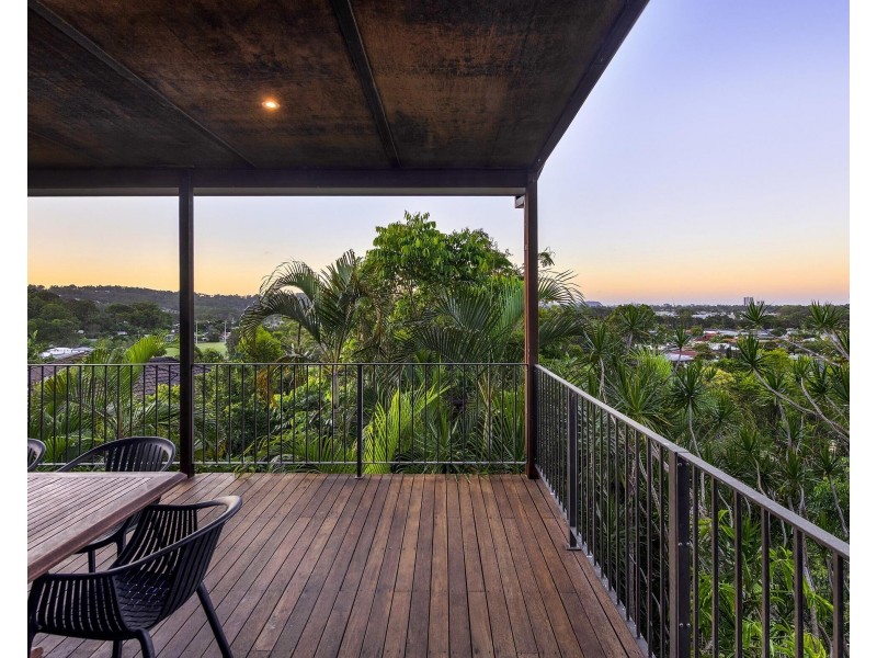 18 Kukulies Court, Currumbin Waters QLD 4223