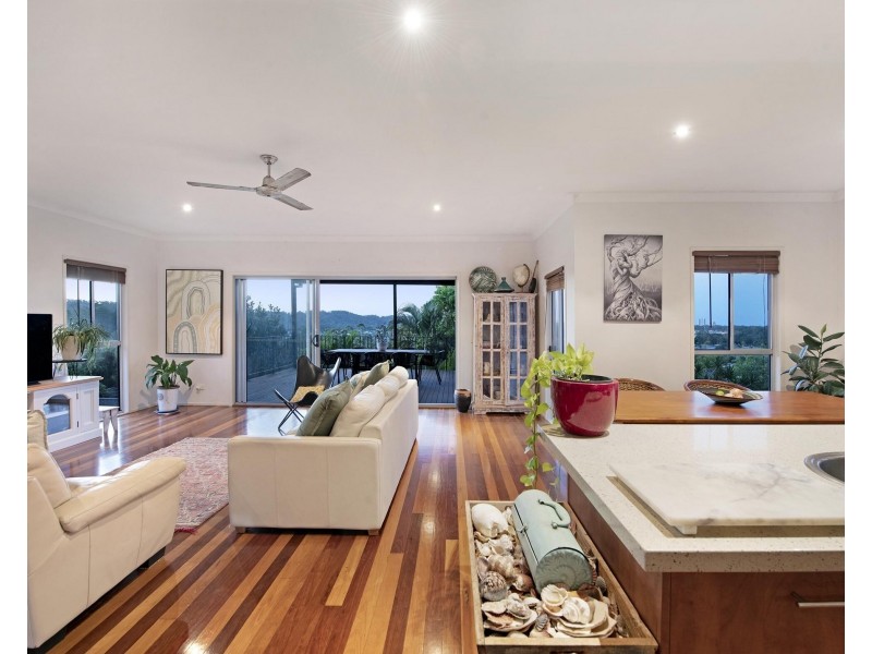 18 Kukulies Court, Currumbin Waters QLD 4223