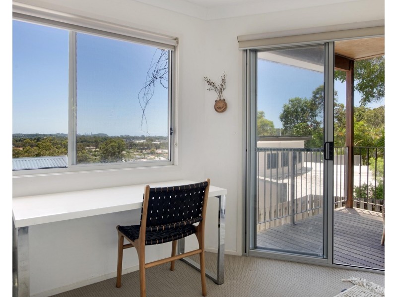 18 Kukulies Court, Currumbin Waters QLD 4223